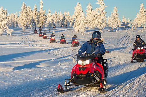 Card image cap for Snowmobile Trail Ethics: How to be a Considerate Sledder